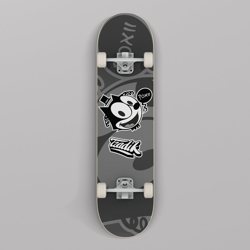 Black Cat Jew skateboard